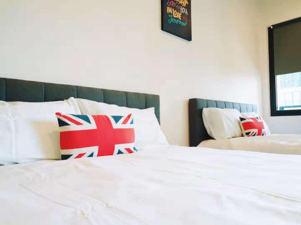 Simple No 6- Trefoil Setia Alam- Near Setia Convention Centre Bed and Breakfast Σαχ Αλάμ Εξωτερικό φωτογραφία