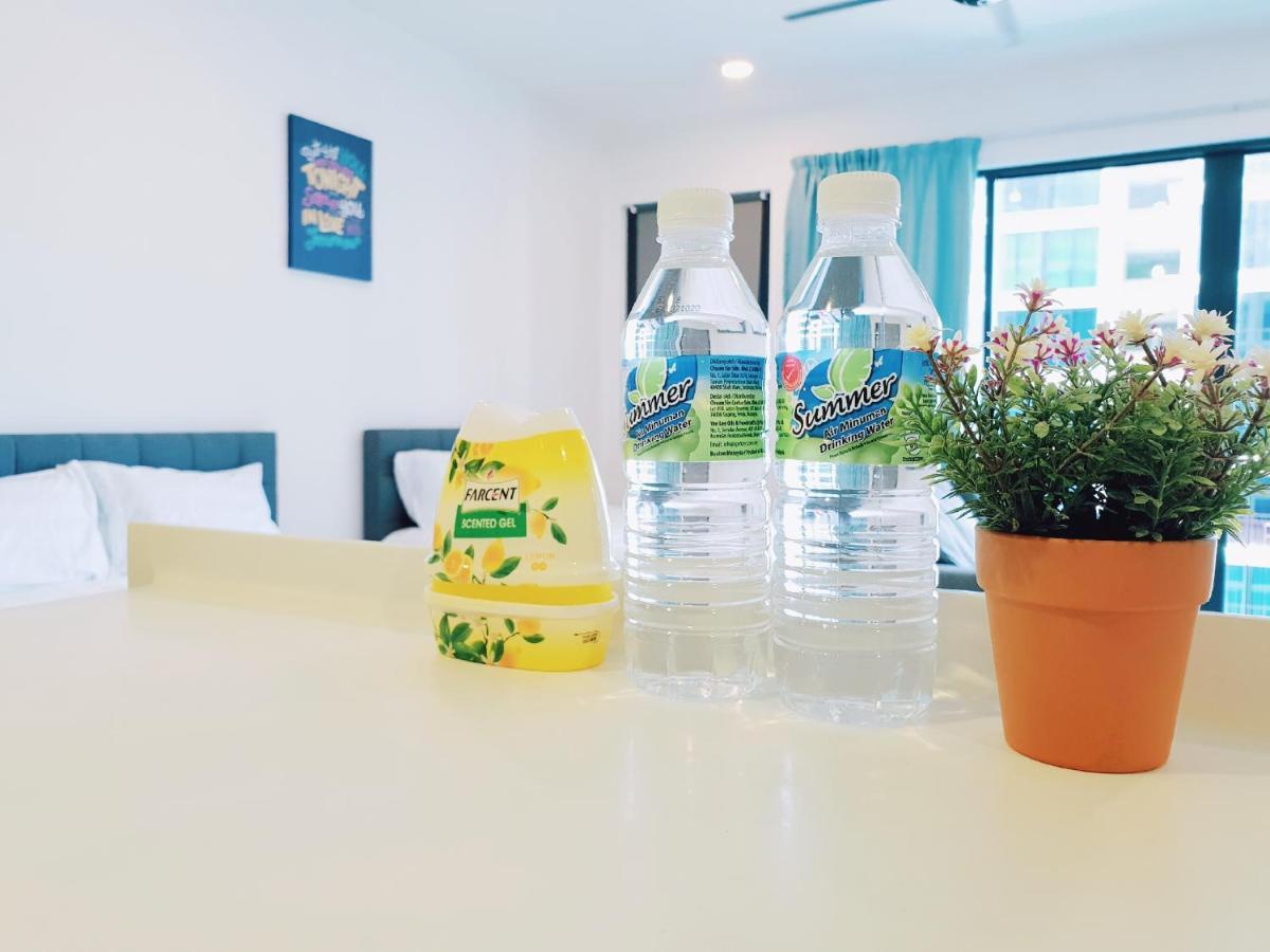 Simple No 6- Trefoil Setia Alam- Near Setia Convention Centre Bed and Breakfast Σαχ Αλάμ Εξωτερικό φωτογραφία