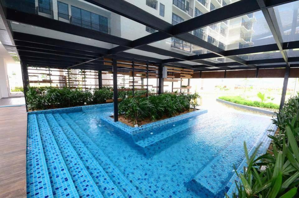 Simple No 6- Trefoil Setia Alam- Near Setia Convention Centre Bed and Breakfast Σαχ Αλάμ Εξωτερικό φωτογραφία